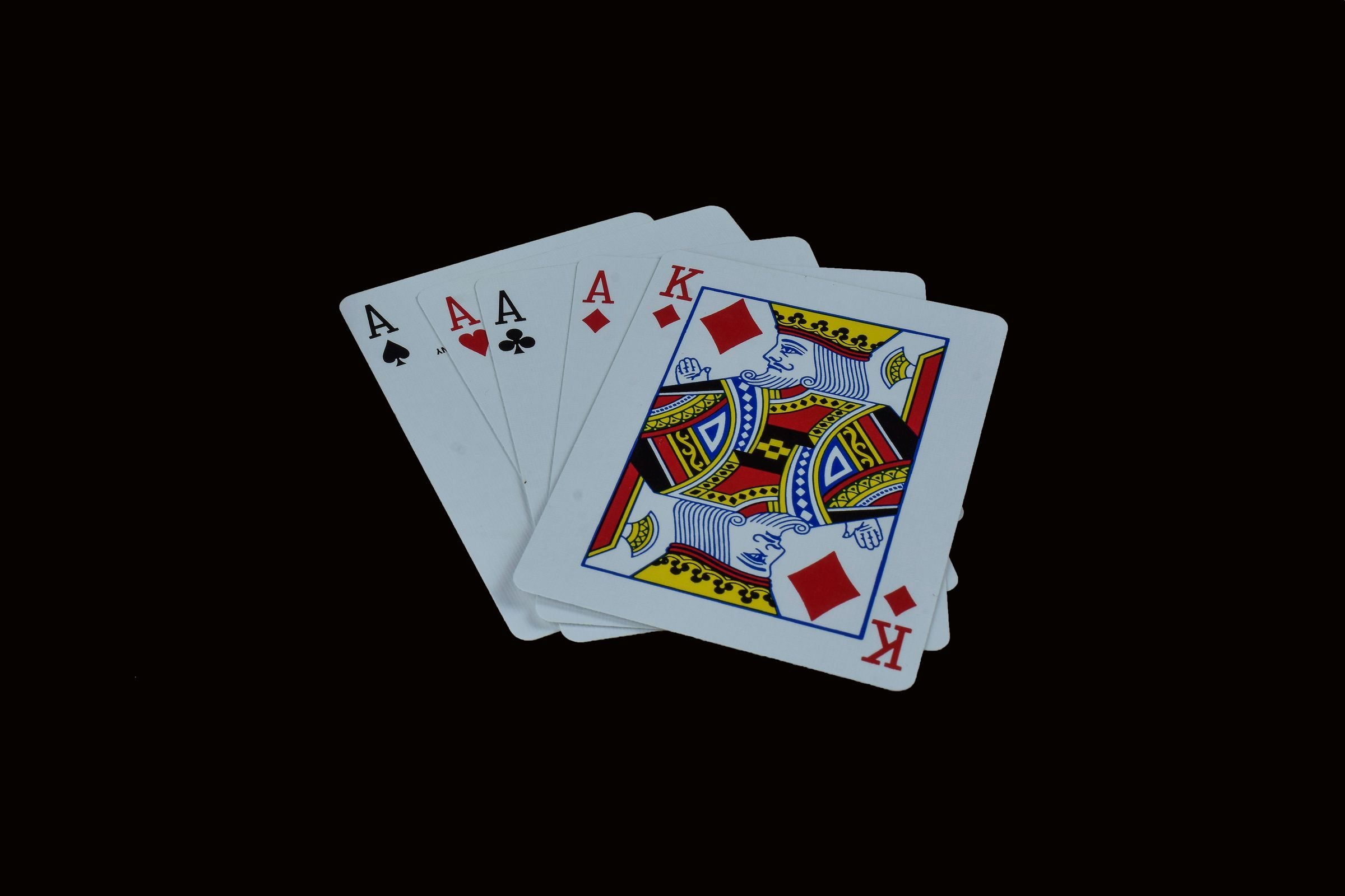 Partie de cartes à quatre joueurs
